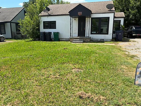 2nd image of 2324 SW Binkley St