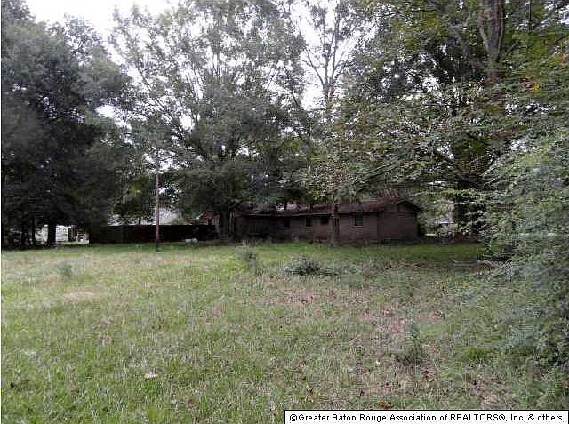 2nd image of 10415 Welcome Hites Dr