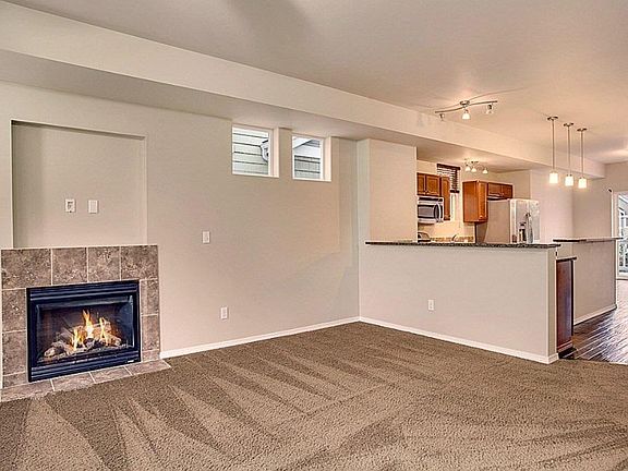 2nd image of 1085 156th Ave NE