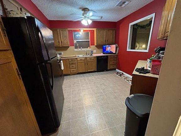 2nd image of 1908 Chelsea Ct