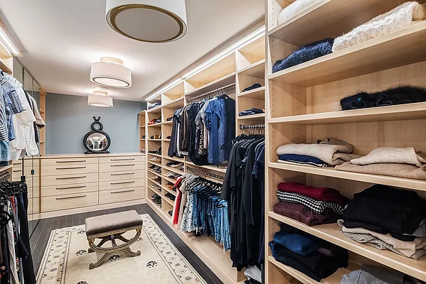 Sold by Compass | media 58