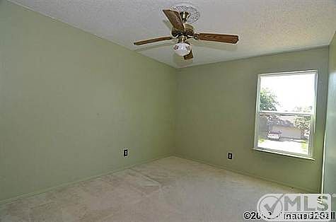 1st image of 1601 Wendy Way