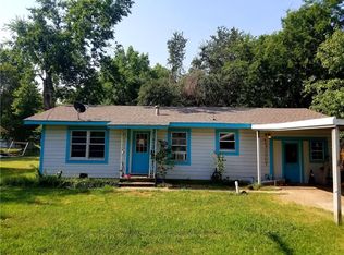 204 S Main St, Sadler, TX 76264
