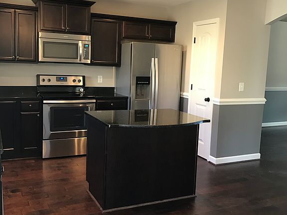 Kithchen with pantry