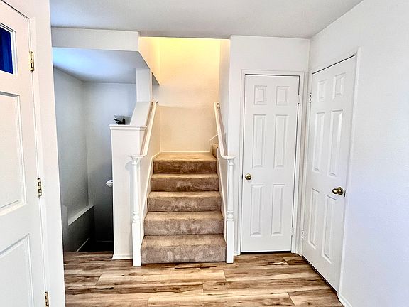 5th image of 1227 S Alta Vista Ave APT D