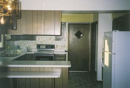 2nd image of 503 Hougen St S