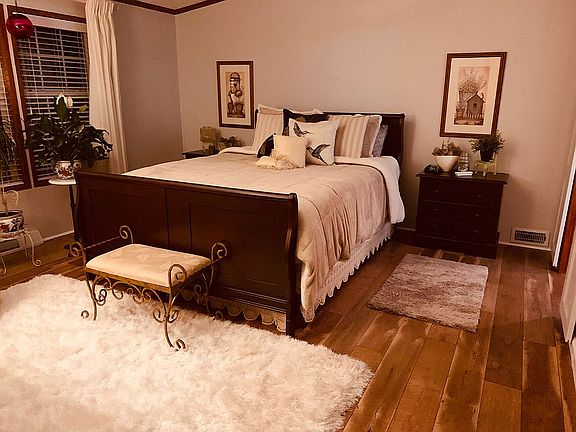 5th image of 2 Crestmont Ln