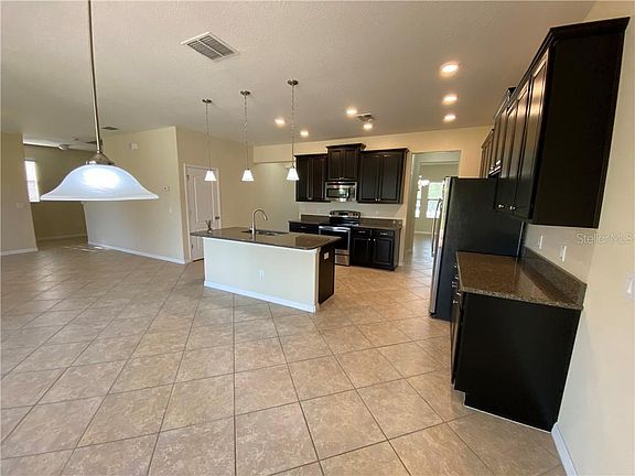 2nd image of 12285 Great Commission Way