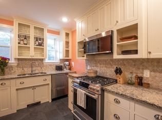 159 Washington St APT 3, Newton, MA 02458