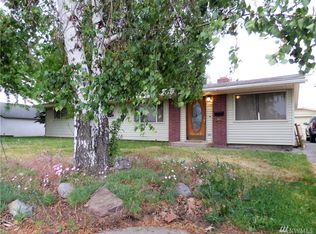 1733 S Monroe St, Moses Lake, WA 98837
