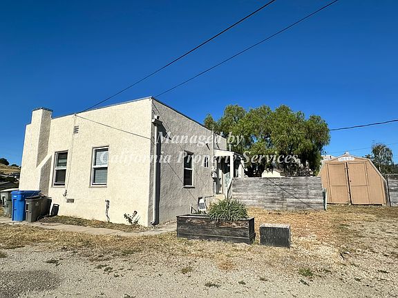 3rd image of 810 Huasna Rd