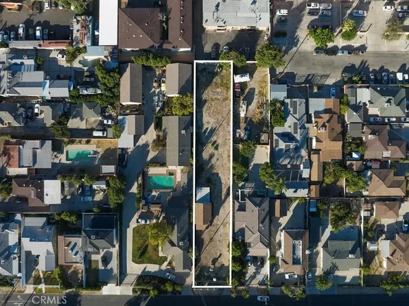 7629 Ben Ave, North Hollywood, CA 91605
