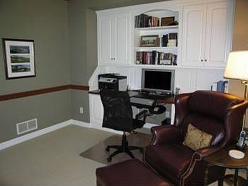 3rd image of 3824 Riverwatch Ln