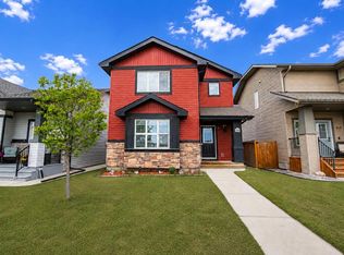 318 S Teasdale Dr, Red Deer, AB T4P0T1