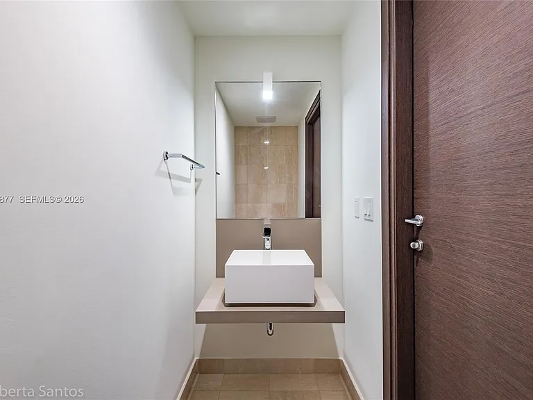 1000 Brickell Plz #4509 — Photo 39