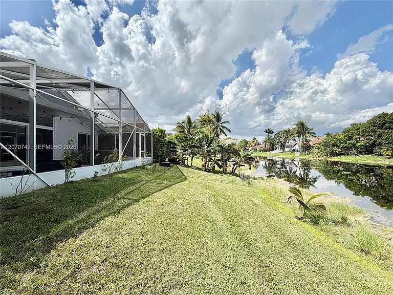 415 NW 165th Ave — Photo 44
