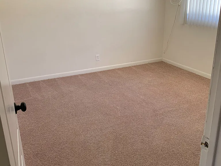 2800 W. 141st Place — Photo 11