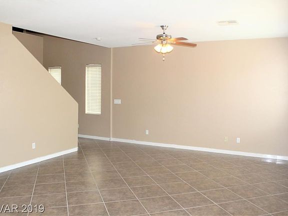 2nd image of 4026 Meadow Foxtail Dr