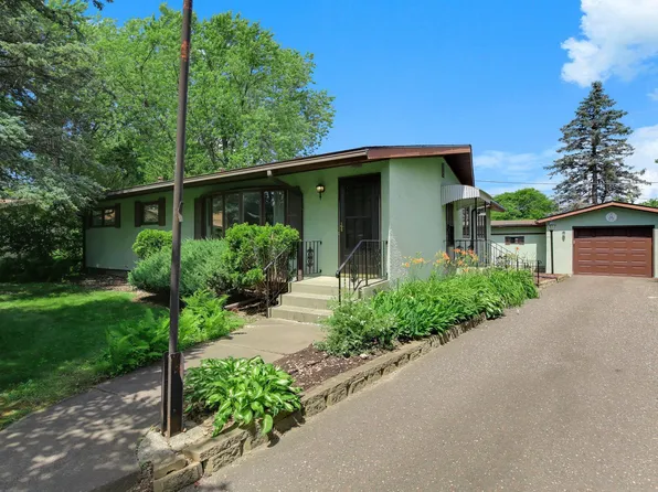 2481 Helen Ct, North Saint Paul, MN 55109