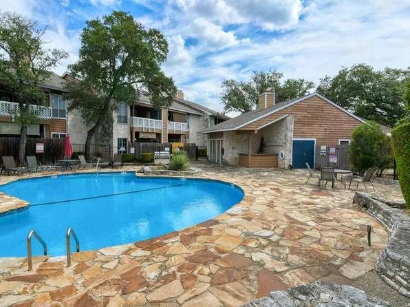 14745 Babcock #302, San Antonio, TX 78249