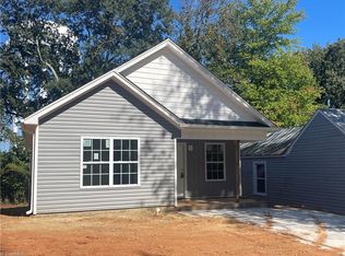 1106 Salem St, High Point, NC 27262