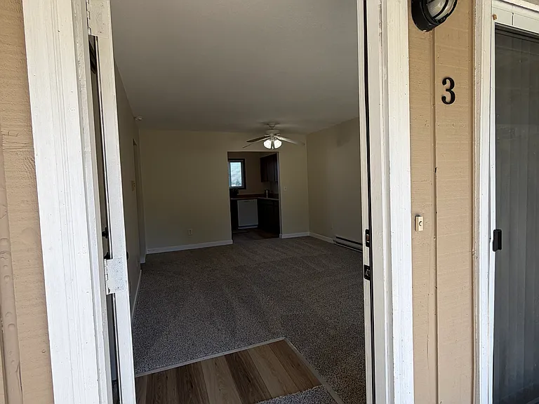 3137 SW Primrose St #3 — Photo 8