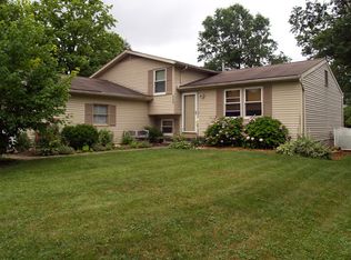 4392 Cherryhurst Dr, Stow, OH 44224