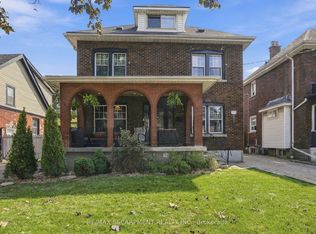 17 Tuxedo Ave S, Hamilton, ON L8K 2R7