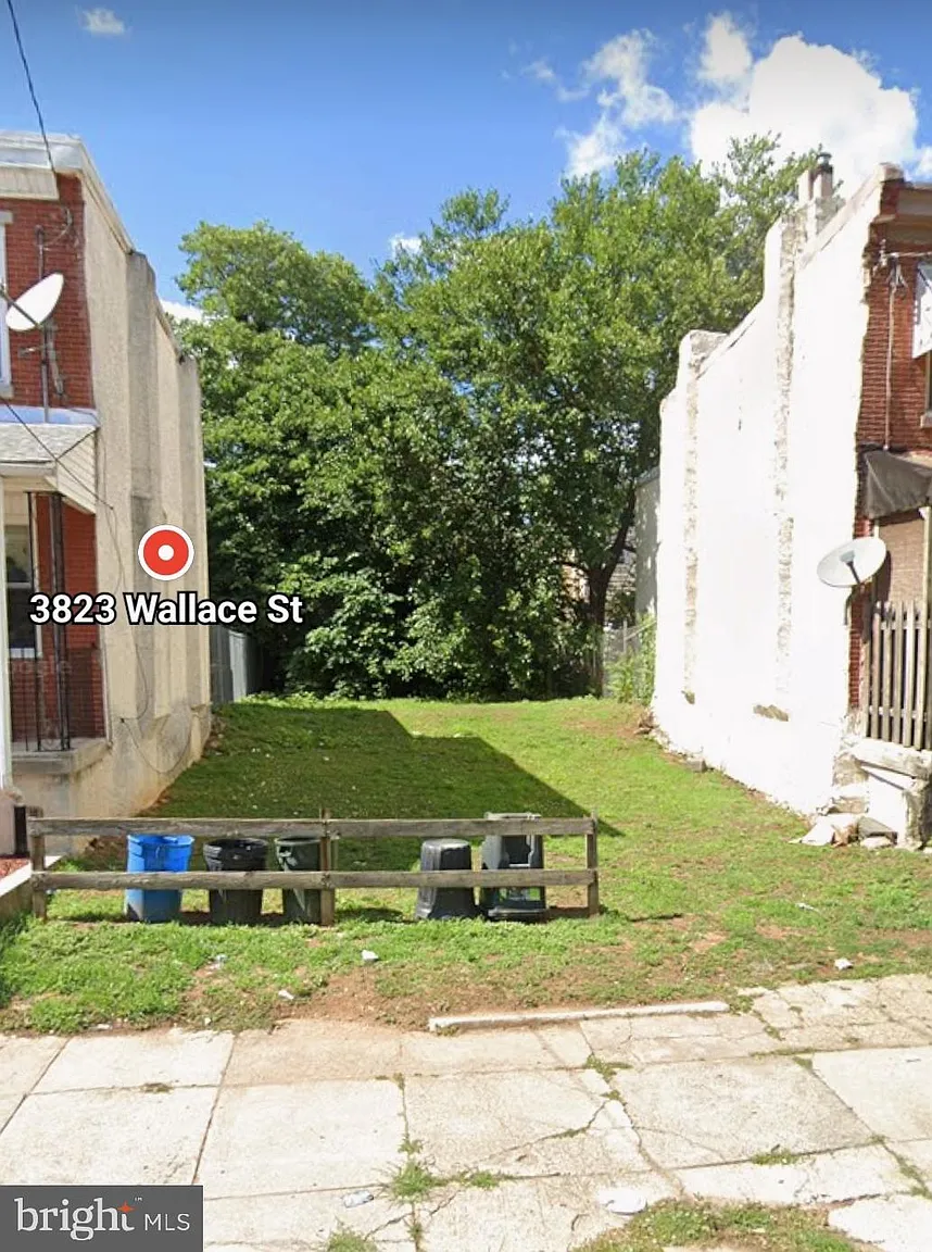 3823 Wallace St photo 1