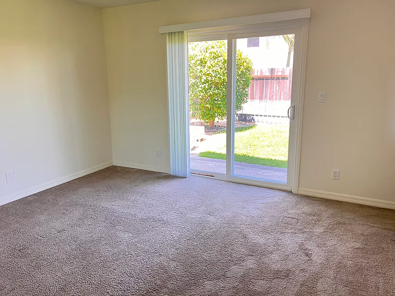 7129 Teasdale Ave — Photo 12