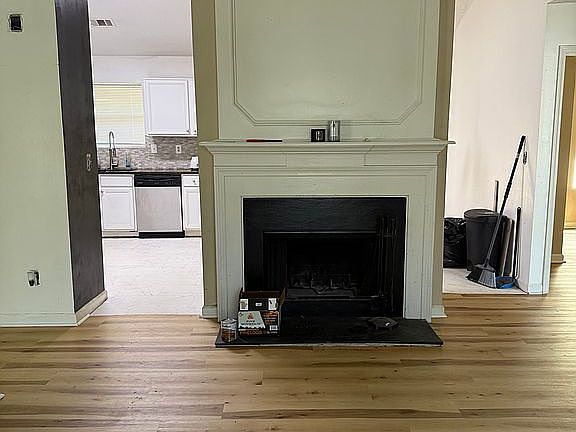 5th image of 6451 Alford Cir