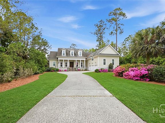 2nd image of 104 Commodore Drive