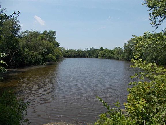 3rd image of 4240 S Old Us Highway 41