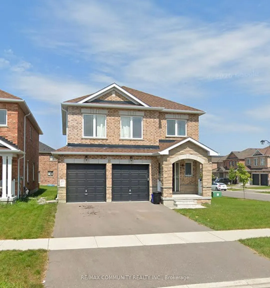 4 bed, $2,650 — Photo 1