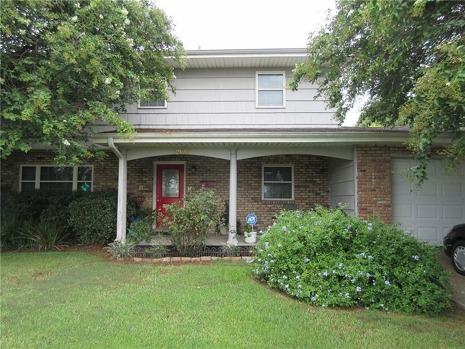 1st image of 2929 Kabel Dr