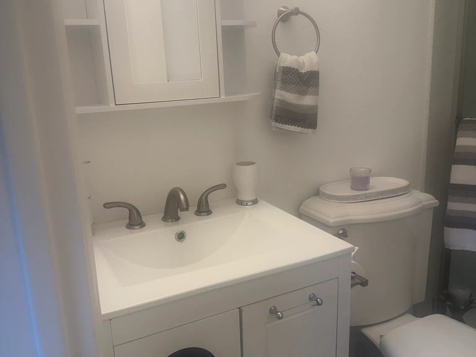 Studio, 400 sqft, $2,200 — Photo 2