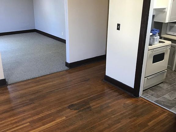 2nd image of 4141 Touzalin Ave APT 2