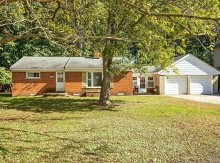 3894 Jennings Dr, Troy, MI 48083