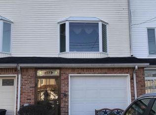 512 Liberty Ave, Staten Island, NY 10305