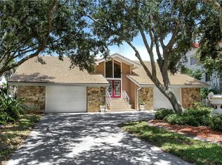 5717 Westshore Dr, New Port Richey, FL 34652