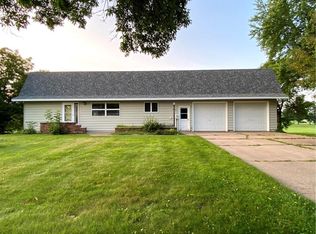211 17th Ave, Bloomer, WI 54724