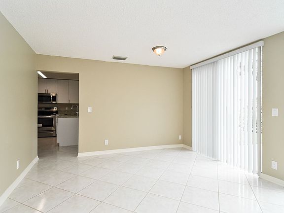 5th image of 10685 NW 12th Ct