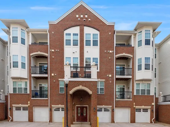 9204 Charleston Dr Unit 206, Manassas, VA 20110