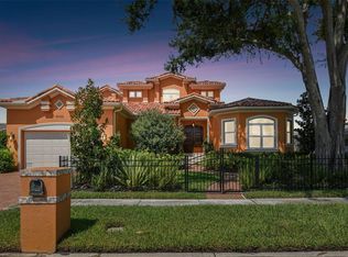3952 Versailles Dr, Rocky Point, FL 33634