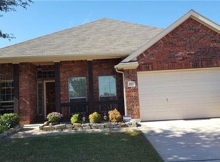 9322 Shadowfax Dr, Arlington, TX 76002