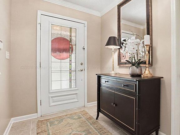 5th image of 36 McCoy Pointe Dr