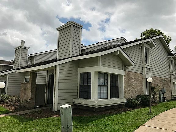 2nd image of 6135 Ludington Dr #5-932
