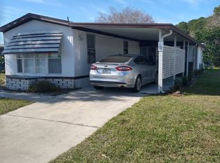 305 Gardenia Dr, Fruitland Park, FL 34731