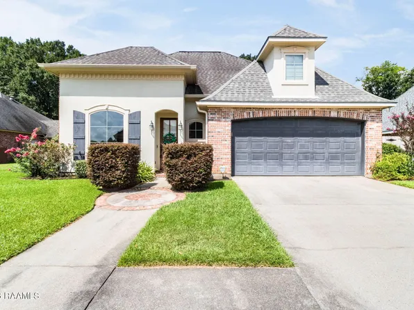 306 Moss Creek Dr, Lafayette, LA 70508