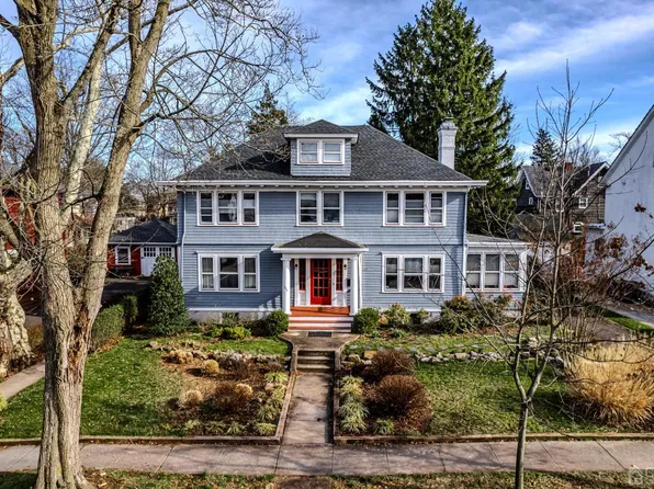 264 Grant Ave, Highland Park, NJ 08904